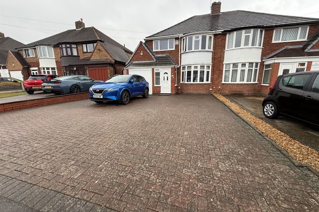 3 bedroom semi-detached house for sale