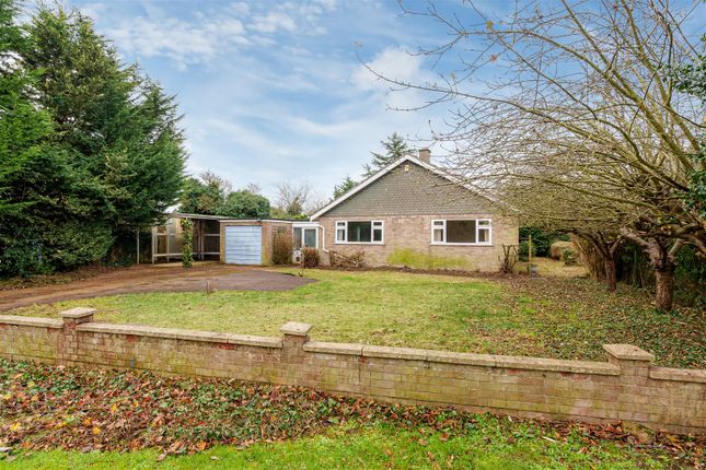 Grange Road, Blunham 3 bed detached bungalow for sale