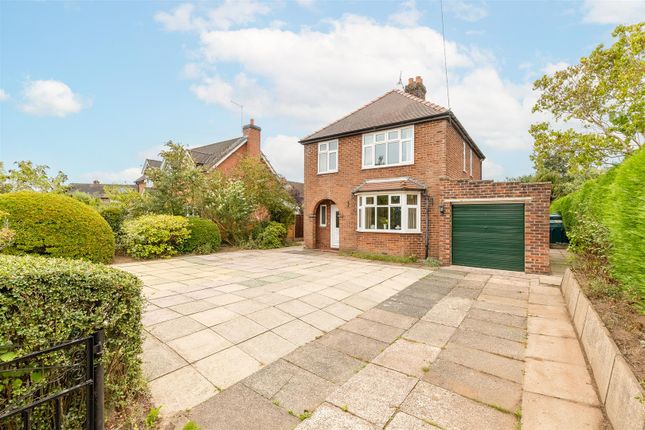 Lyndhurst, Nantwich Road, Wrenbury 3 bed detached house for sale