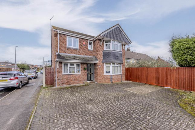 6 bedroom detached house for sale