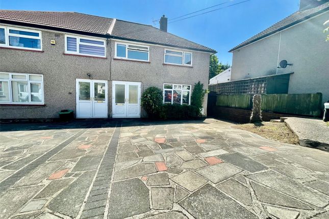 Curtismill Close, Orpington, Kent, BR5 3 bed semi