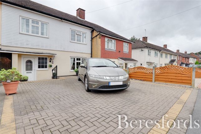 Longtown Road, Romford, RM3 3 bed terraced house for sale