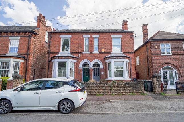 4 bedroom semi-detached house for sale