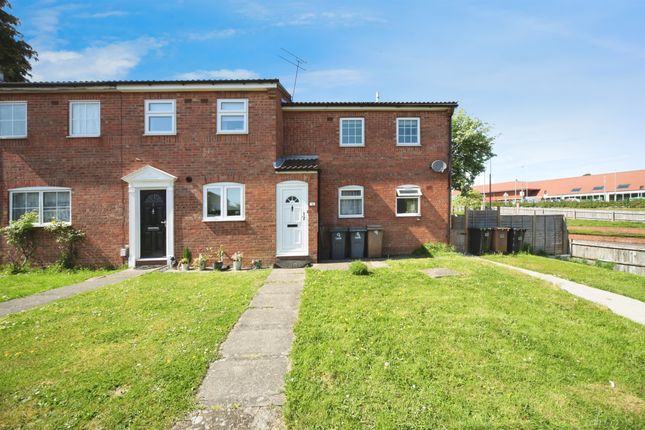 1 bedroom maisonette for sale