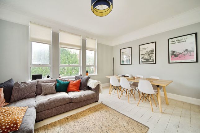 3 bedroom maisonette for sale