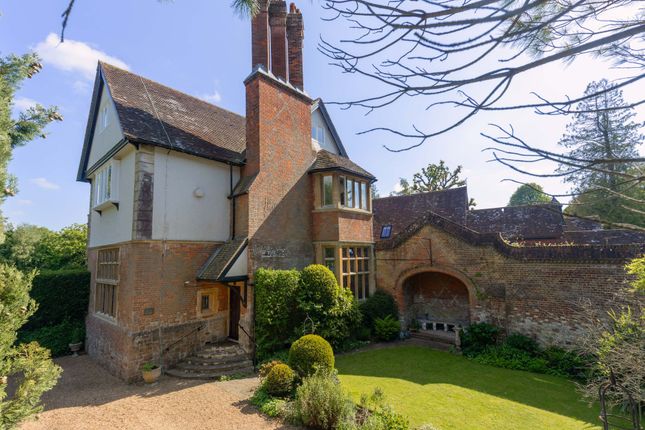 Sandown Park, Pembury Grange Sandown... 4 bed semi