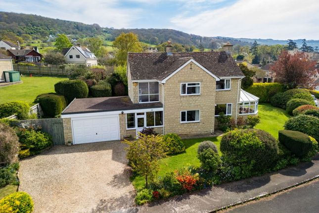 Ratcliff Lawns, Cheltenham GL52 3 bed detached house for sale