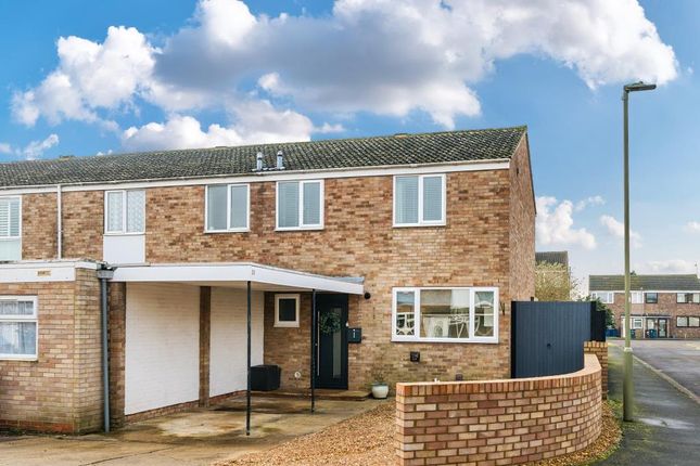3 bedroom end of terrace house for sale