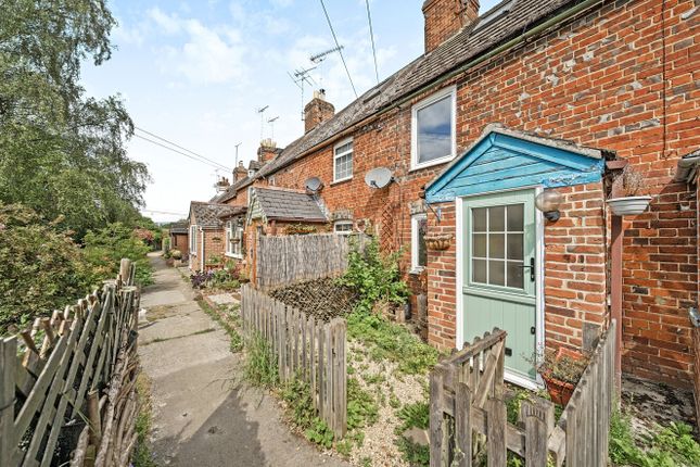 Liddiards Row, Faringdon... 2 bed terraced house for sale