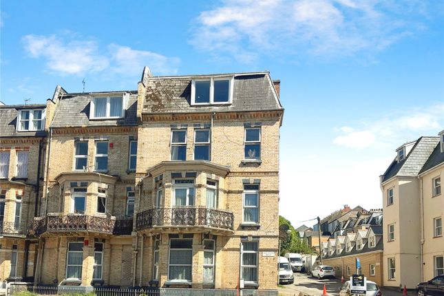 Ilfracombe, Devon 2 bed flat for sale