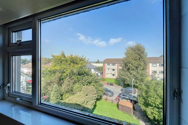 Rookwood Close, Llandaff, Cardiff 2 bed apartment for sale
