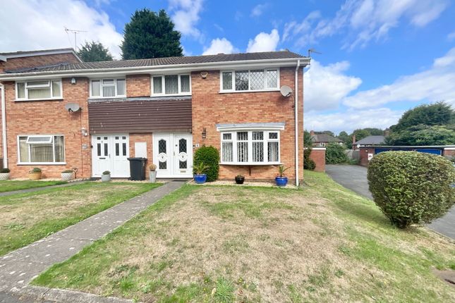Beecher Place, Halesowen B63 3 bed semi