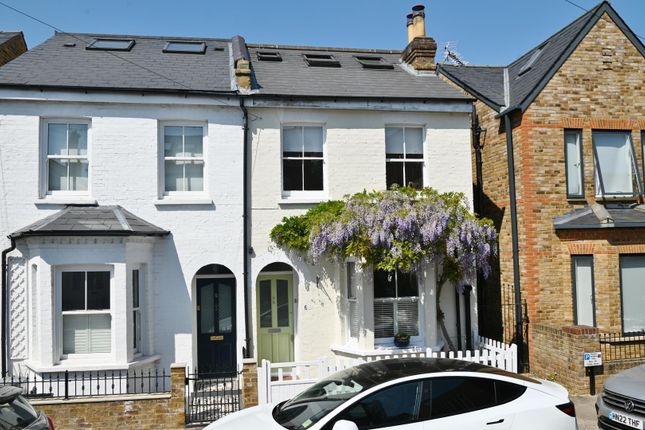 4 bedroom semi-detached house for sale