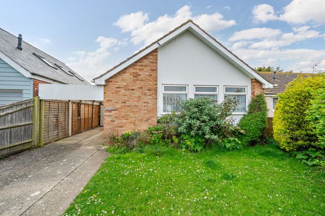 Seafield Close, East Wittering, PO20 2 bed detached bungalow for sale
