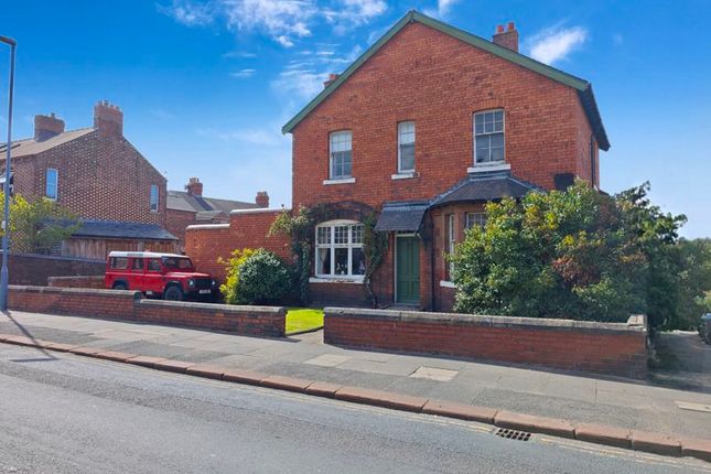 Currock Road, Carlisle 3 bed end of terrace house for sale