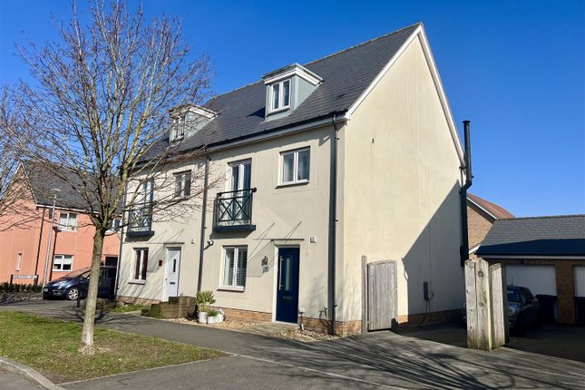The Finches, Portishead 4 bed house for sale