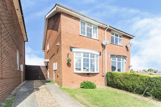 2 bedroom semi-detached house for sale