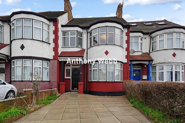 North Circular Road, Palmers Green, N13 3 bed terraced house for sale