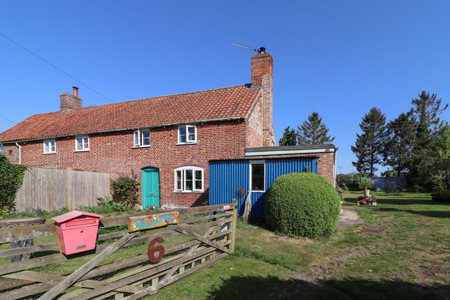 Common Lane, Gayton Thorpe, King's... 2 bed cottage for sale