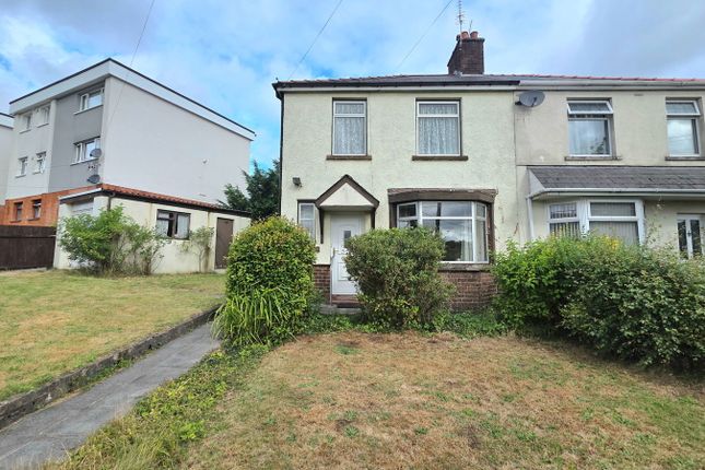 Hawthorn Road, Pontypool NP4 3 bed semi