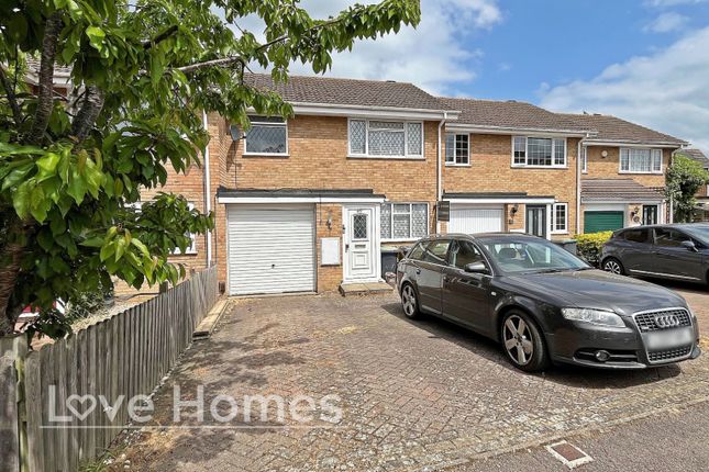 Byron Crescent, Flitwick 3 bed terraced house for sale
