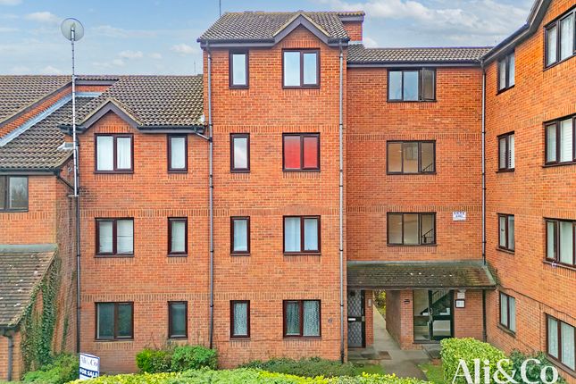 Porter Close, Grays 1 bed apartment for sale