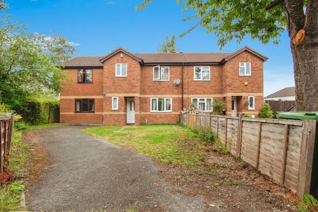 5 bedroom semi-detached house for sale