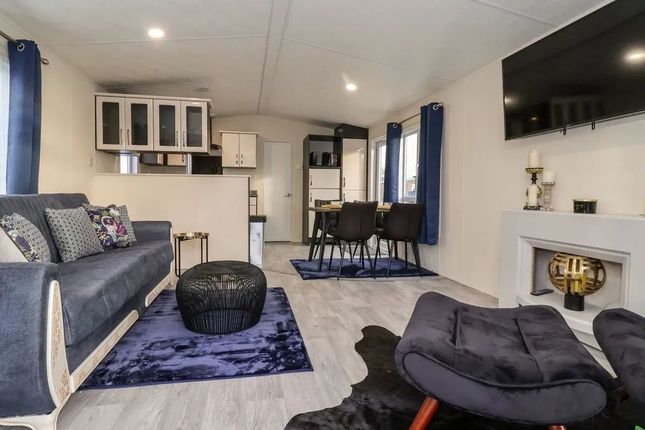 East Heslerton   Malton 2 bed lodge for sale