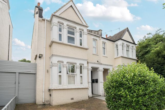 5 bedroom semi-detached house for sale