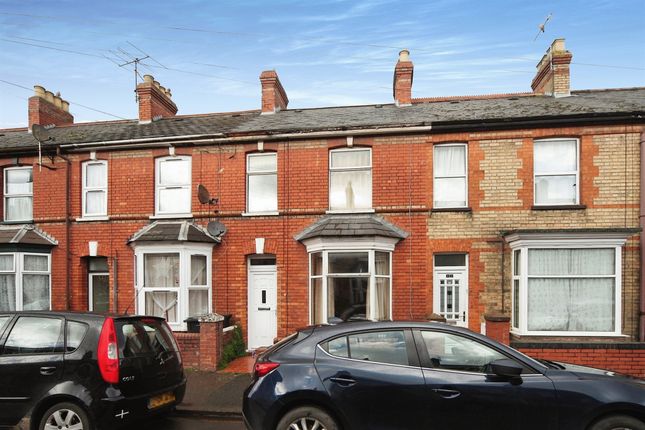 5 bed terraced house