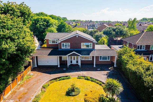 The Chase, Benfleet, SS7 5 bed detached house for sale