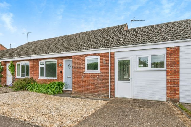 2 bedroom terraced bungalow for sale