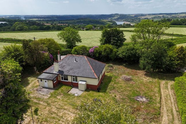 Station Road, Yelverton PL20 3 bed detached bungalow for sale