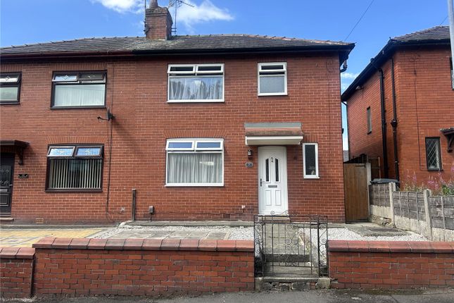 Copster Avenue, Hathershaw, Oldham, OL8 3 bed semi