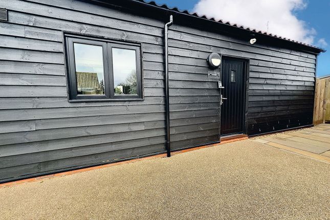 Pringle Way, Huntingdon PE28 1 bed semi