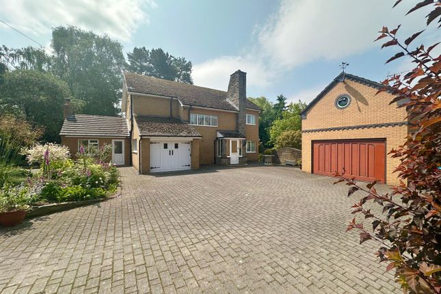 4 bed property