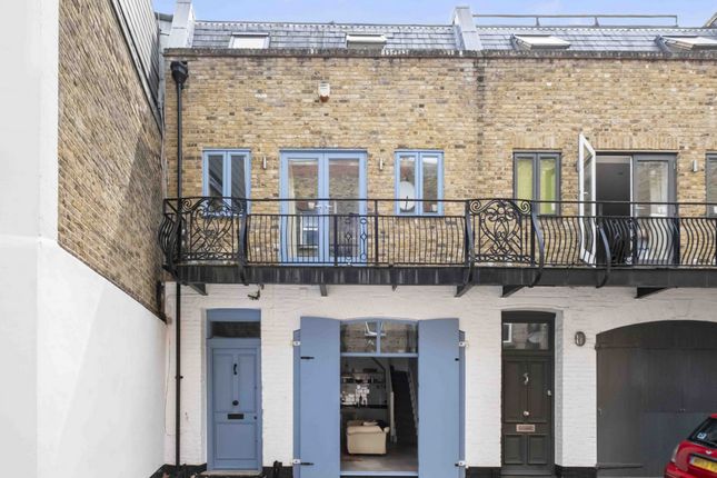 Devonport Mews, London, W12 3 bed mews for sale
