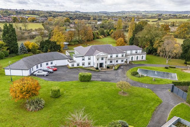 6 bedroom country house for sale