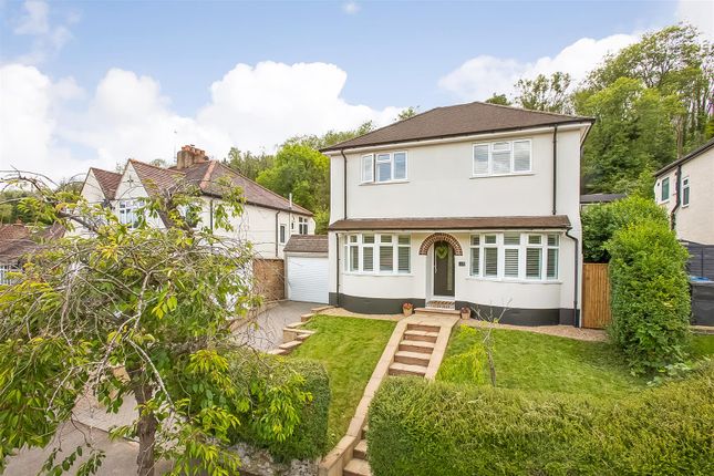 Valley Road, Kenley CR8 4 bed detached house for sale
