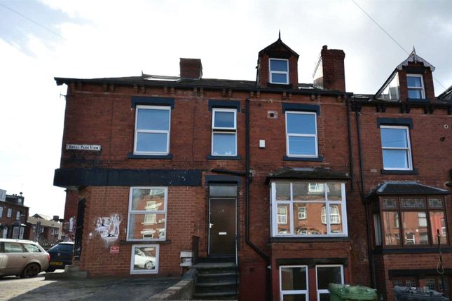 Royal Park View, Leeds, West Yorkshire 6 bed terraced house for sale