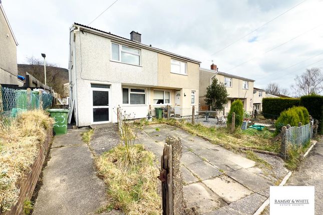 2 bedroom semi-detached house for sale