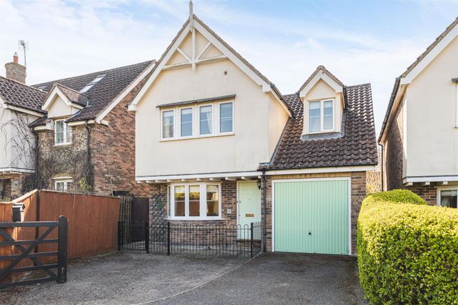 St. Mary's View, Saffron Walden CB10 3 bed detached house for sale