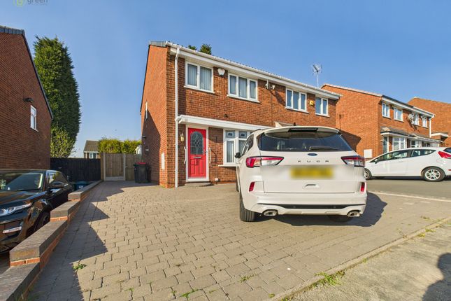 3 bedroom semi-detached house for sale
