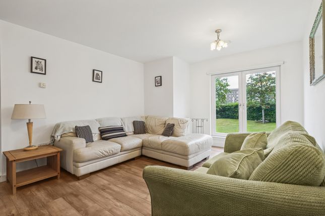 2 bed flat