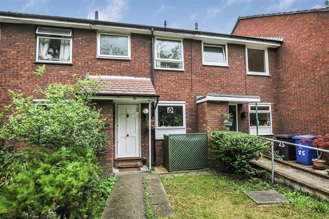 Stephenson Drive, Windsor 2 bed terraced house for sale