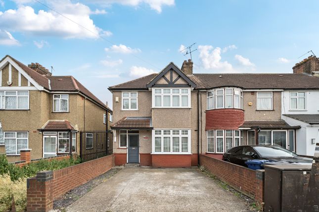Burns Avenue, Southall, UB1 3 bed end of terrace house for sale