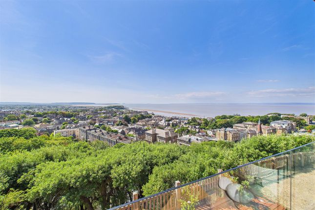 Prime position on Clevedon hillside 5 bed detached house for sale