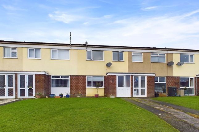 Glan yr Ystrad, Johnstown, Carmarthen 3 bed terraced house for sale