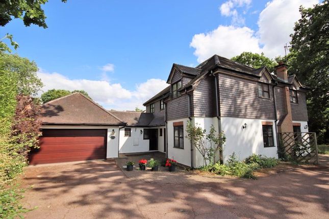Brockley Grove, Hutton, Brentwood CM13 5 bed detached house for sale
