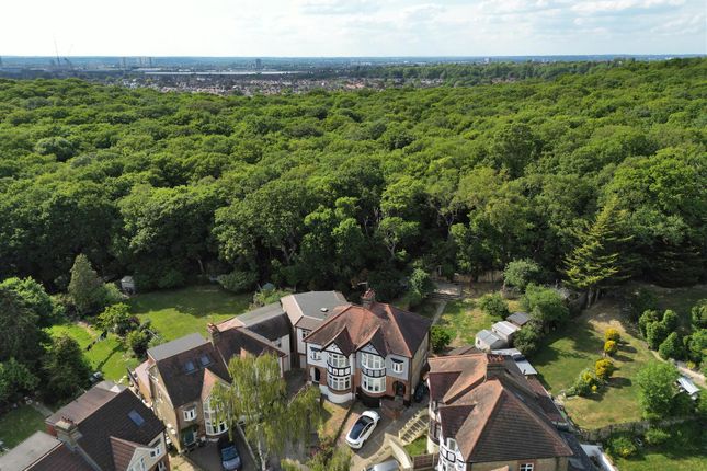 4 bed semi-detached house